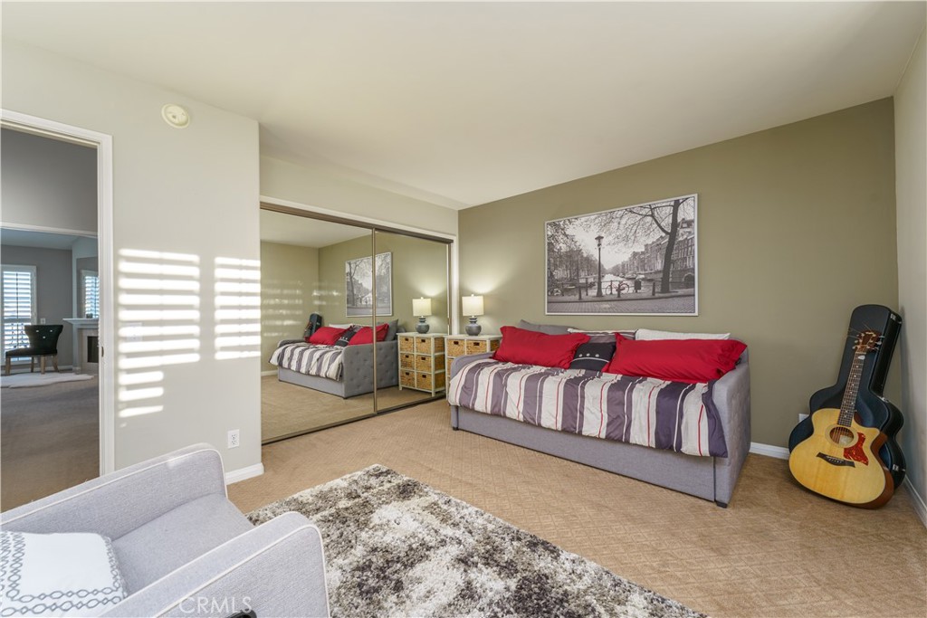 19342 Peachtree Lane