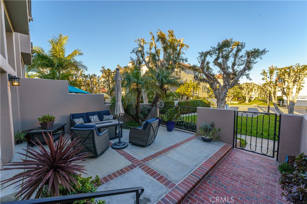 19342 Peachtree Lane