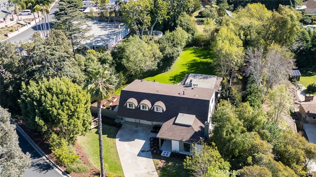 10272 Shadyridge Drive