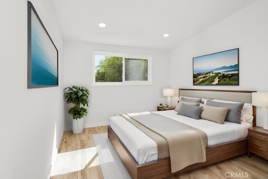 10272 Shadyridge Drive