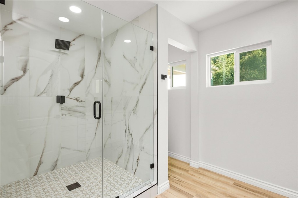 10272 Shadyridge Drive