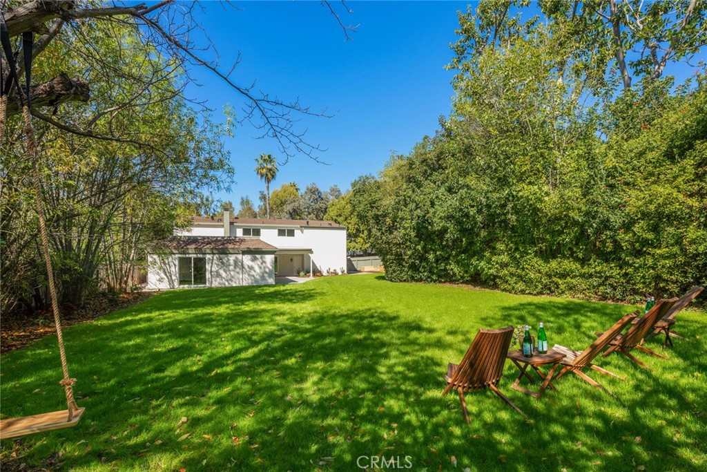 10272 Shadyridge Drive