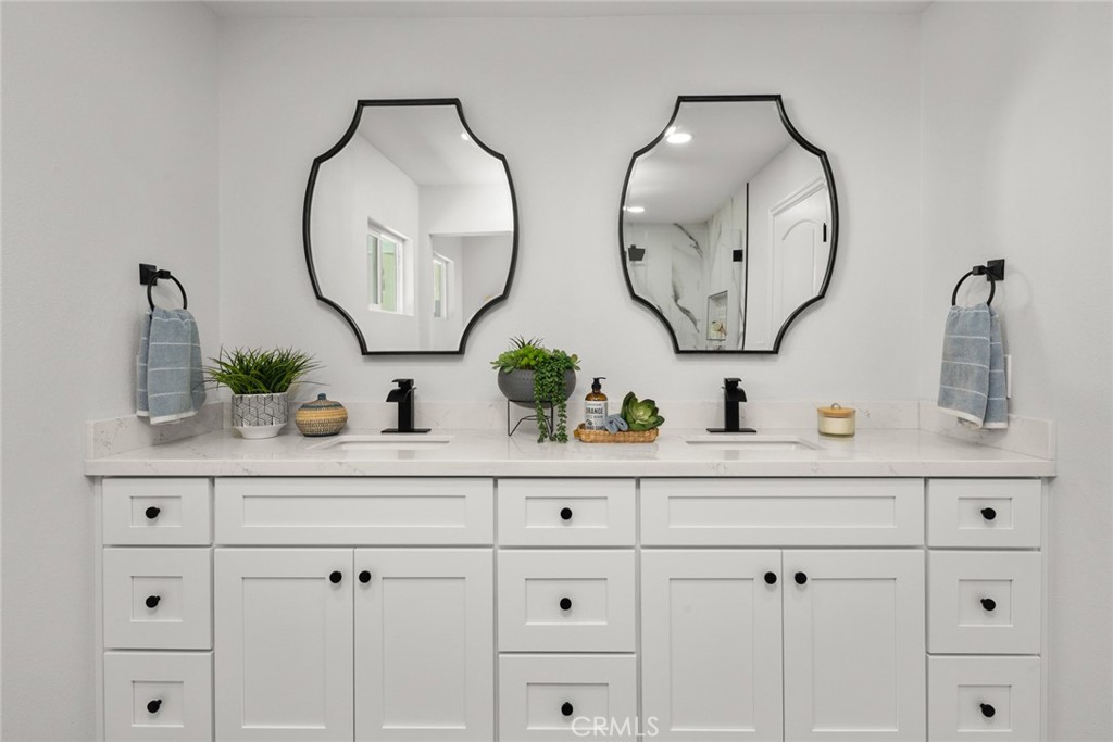 10272 Shadyridge Drive