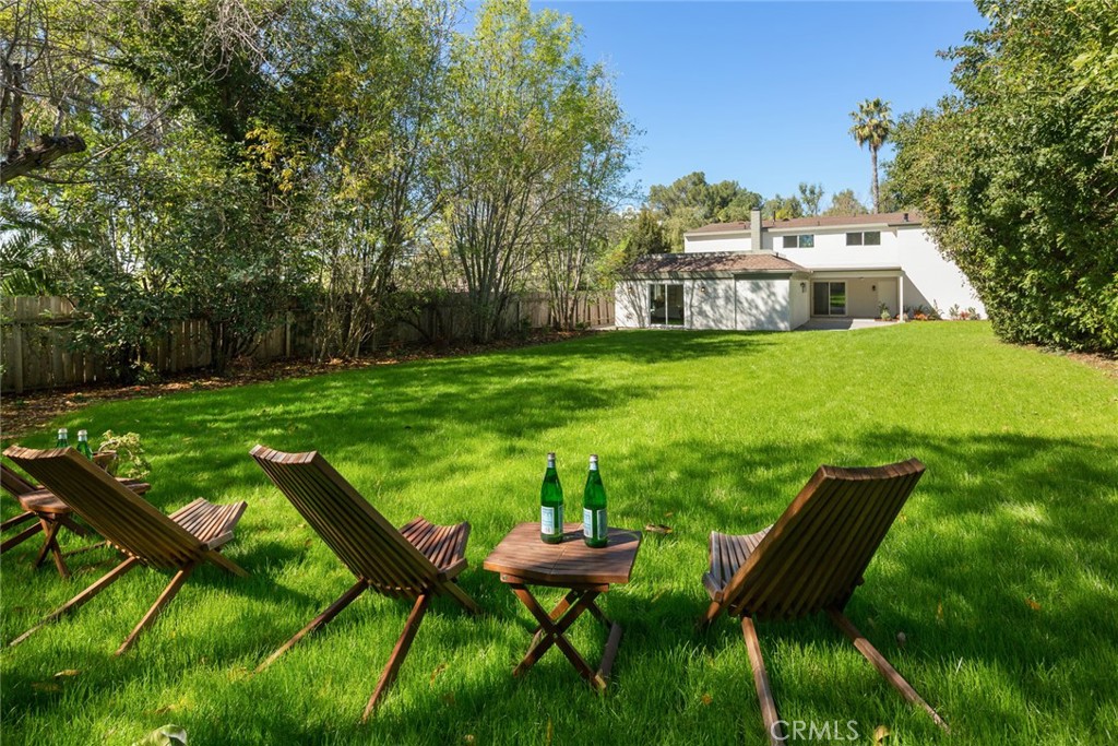 10272 Shadyridge Drive