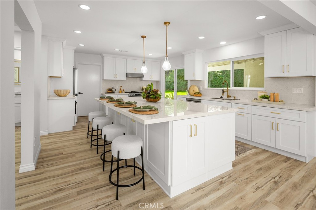 10272 Shadyridge Drive