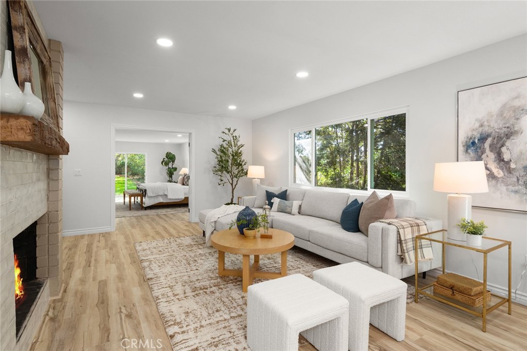 10272 Shadyridge Drive