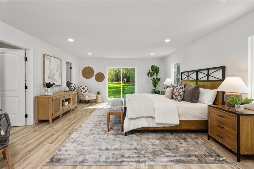 10272 Shadyridge Drive