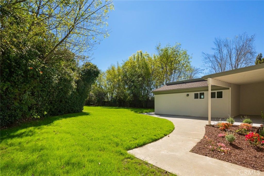 10272 Shadyridge Drive