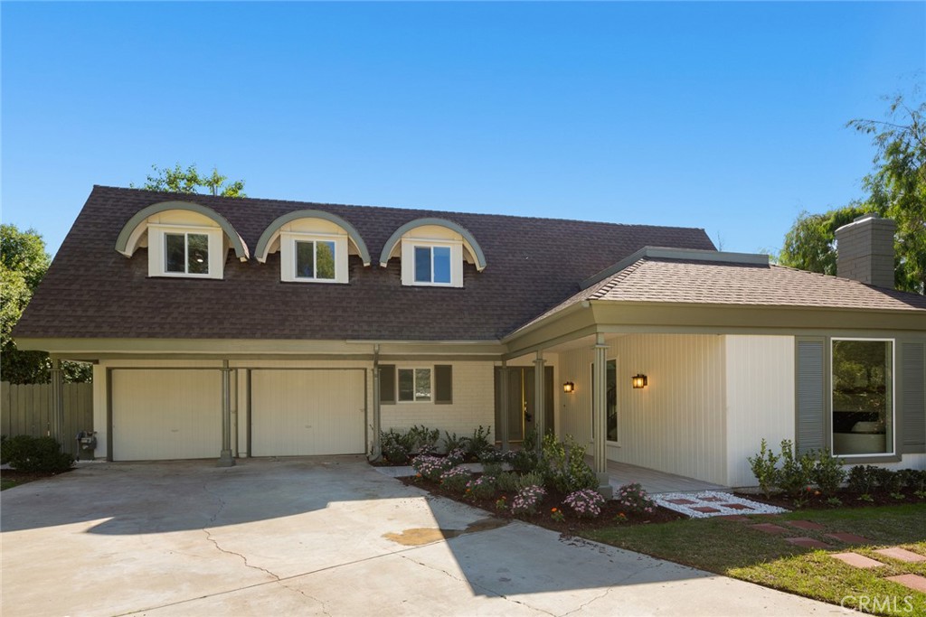 10272 Shadyridge Drive