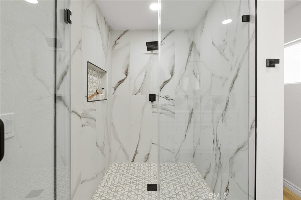 10272 Shadyridge Drive