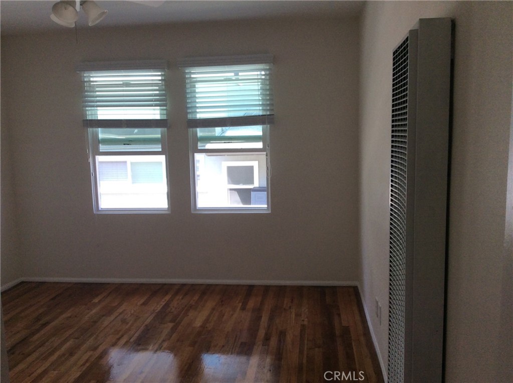 213 Avenida Granada 2