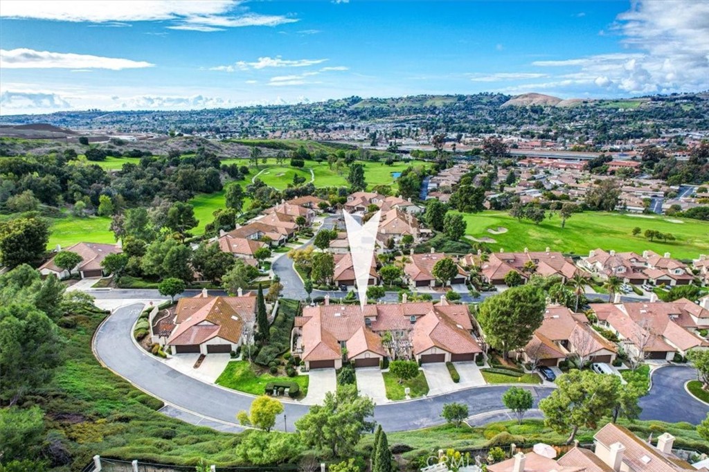 27355 Paseo La Serna