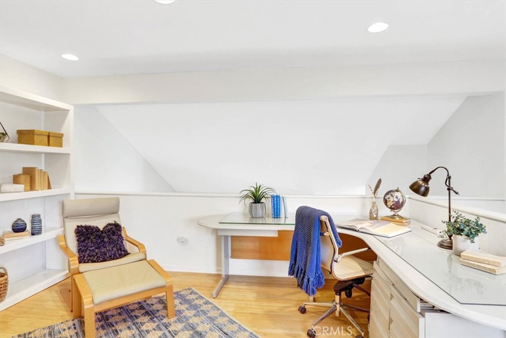 27355 Paseo La Serna