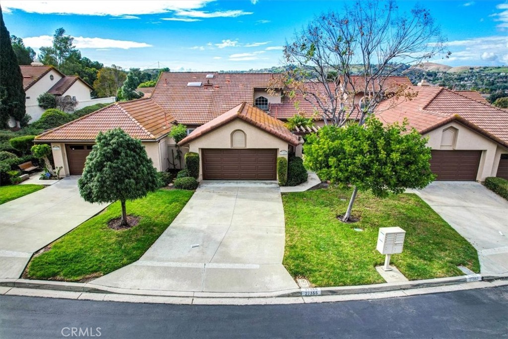 27355 Paseo La Serna