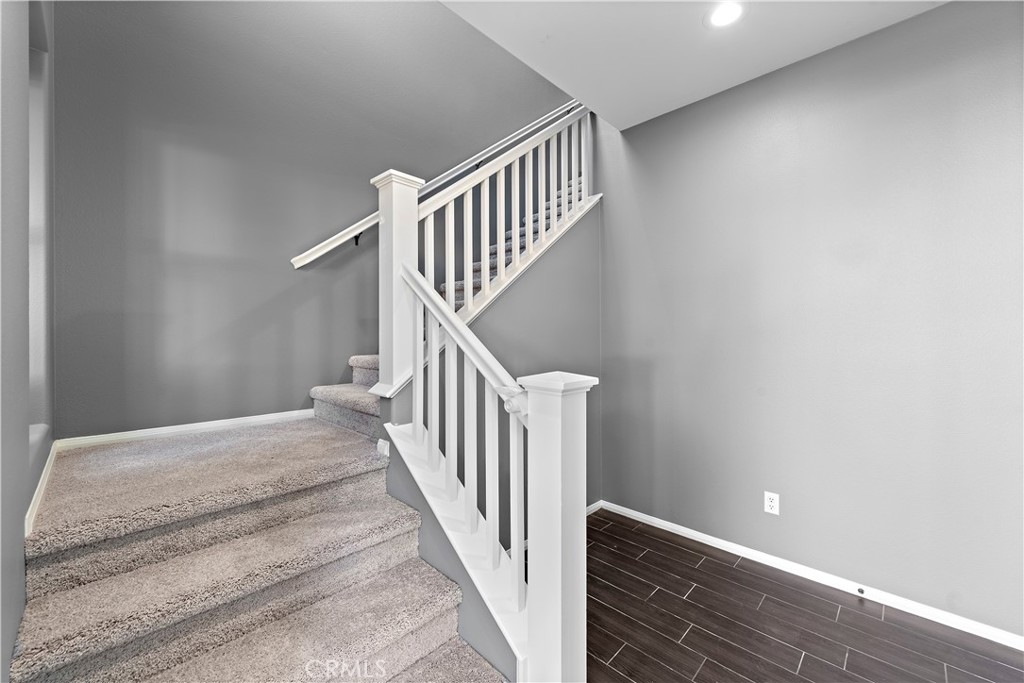 535 S Kroeger Street