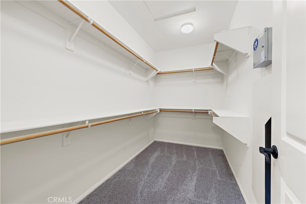 535 S Kroeger Street