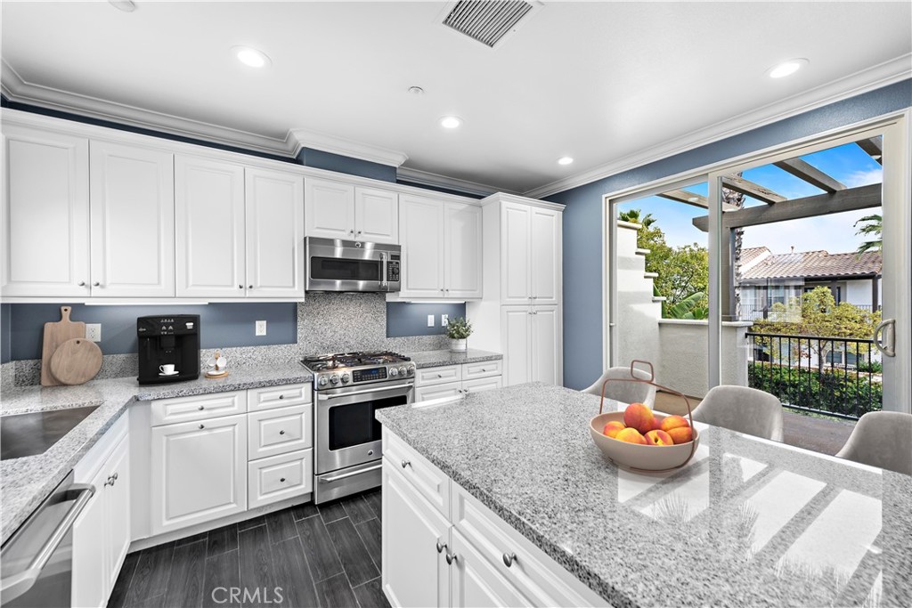 535 S Kroeger Street