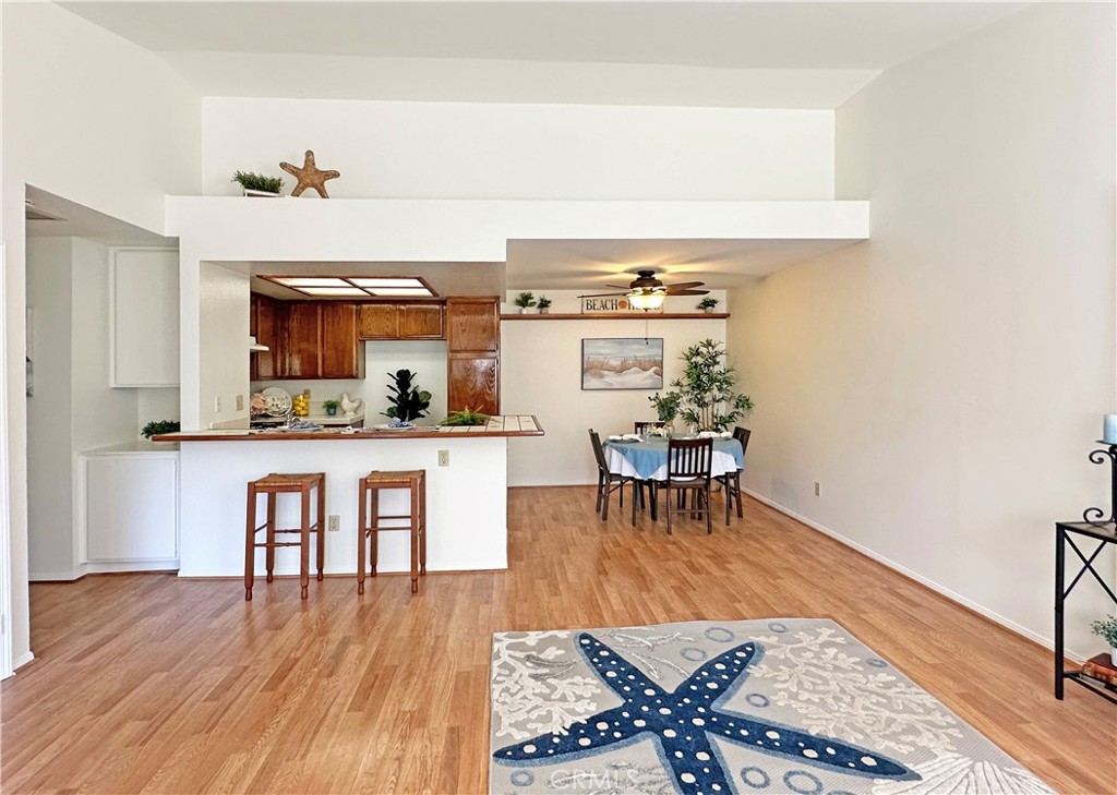 24470 Avenida De Los Ninos