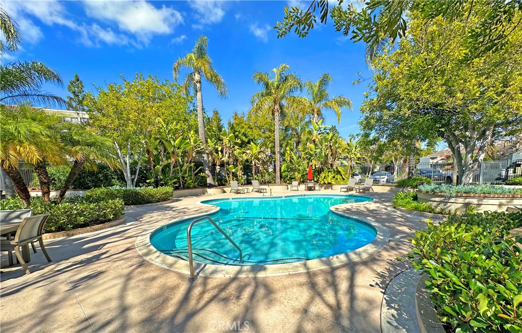 24470 Avenida De Los Ninos