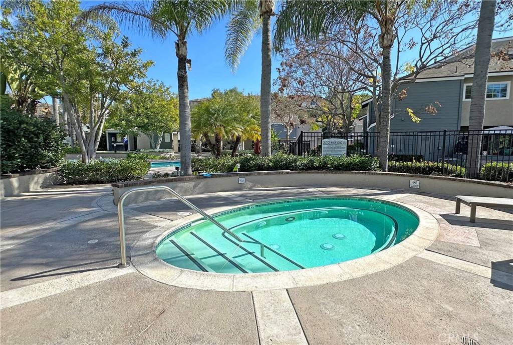 24470 Avenida De Los Ninos