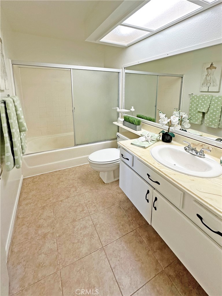 24470 Avenida De Los Ninos