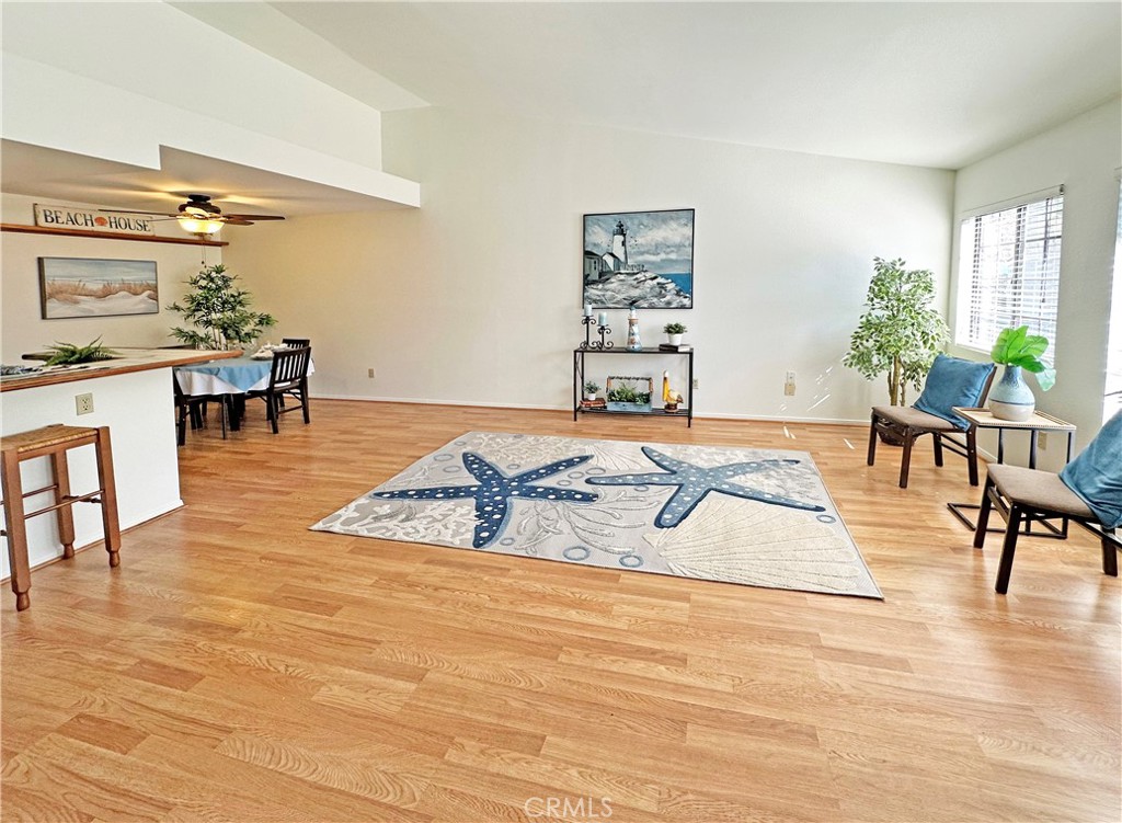 24470 Avenida De Los Ninos