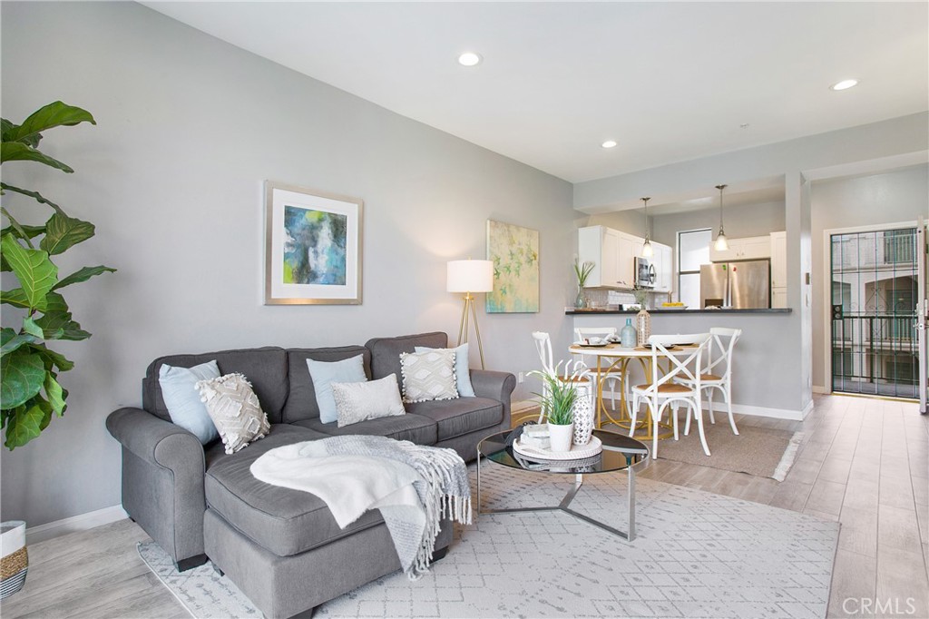 555 Maine Avenue 307