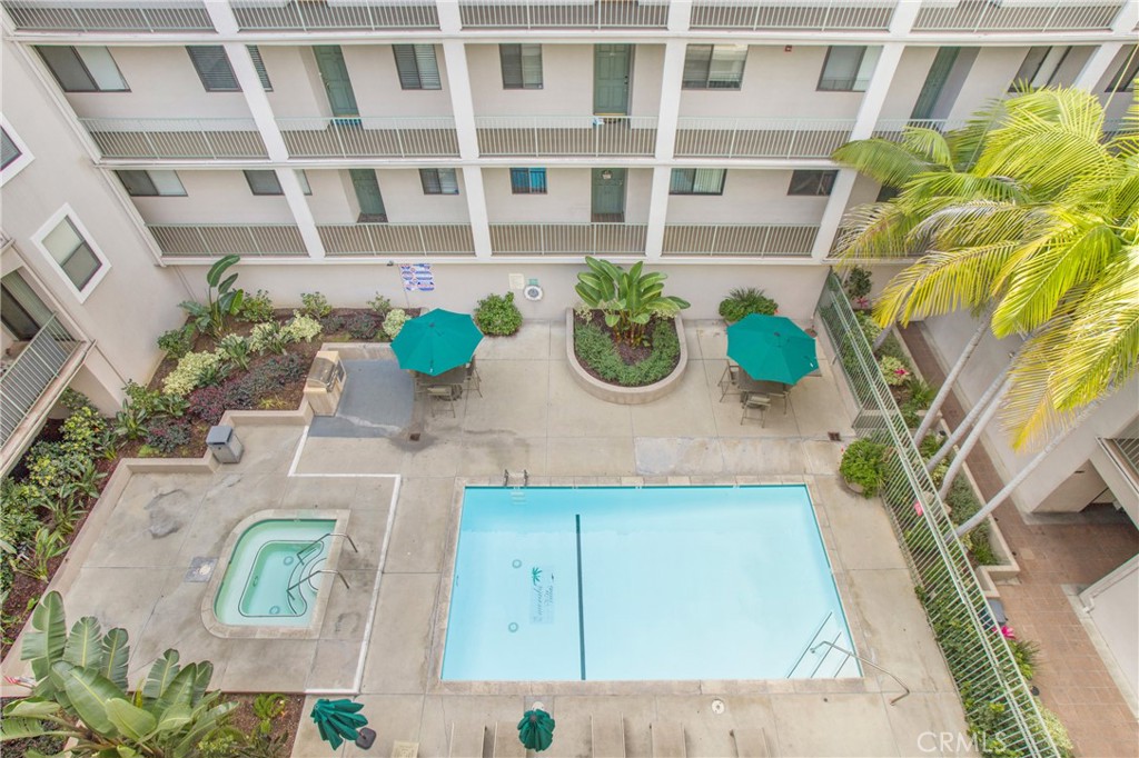 555 Maine Avenue 307