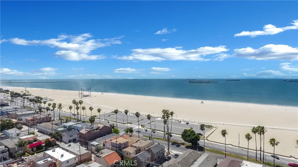 555 Maine Avenue 307