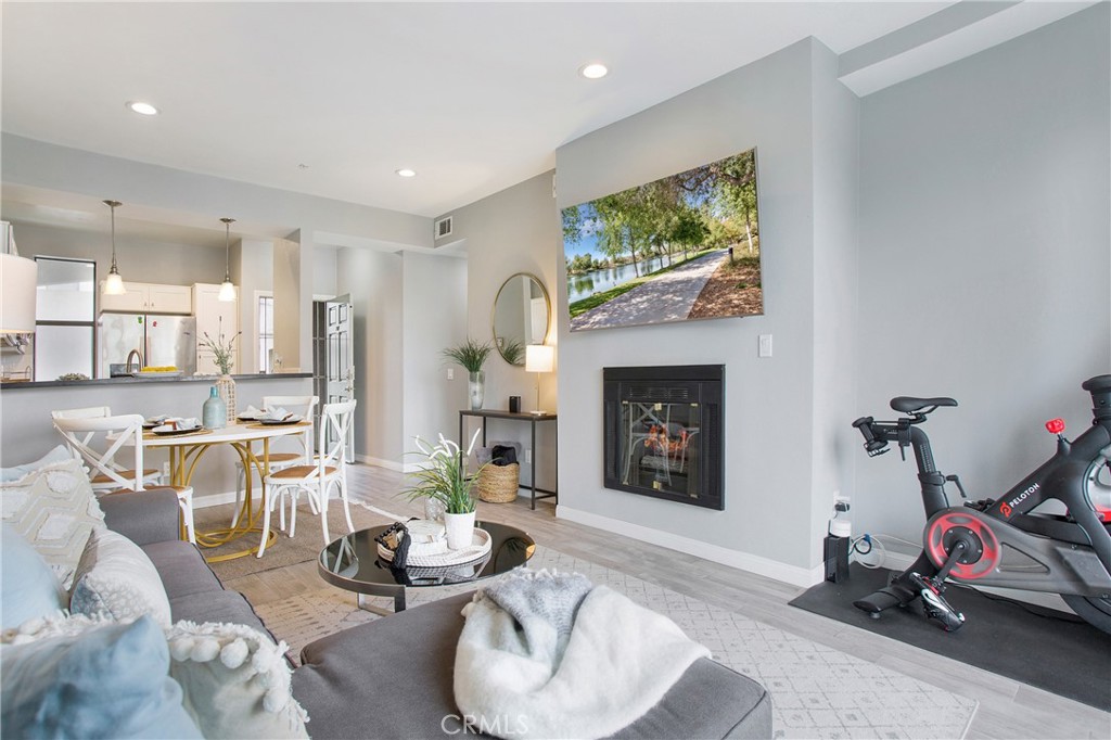 555 Maine Avenue 307