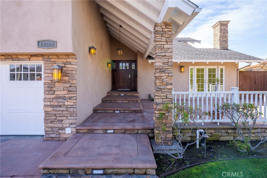 16801 SEA WITCH Lane