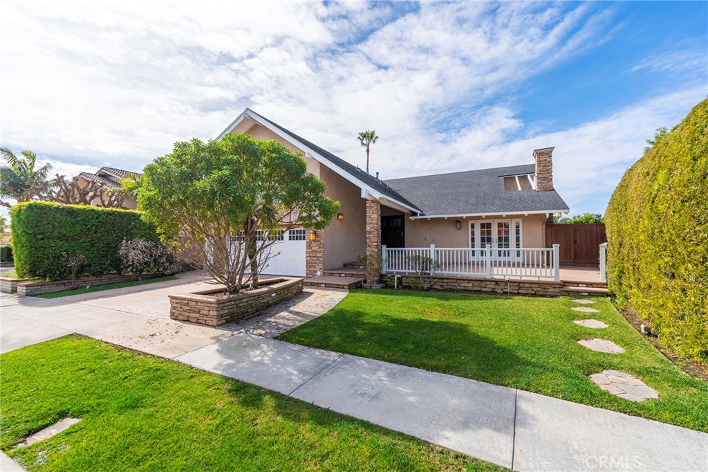 16801 SEA WITCH Lane