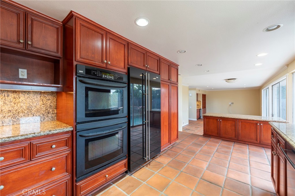 16801 SEA WITCH Lane