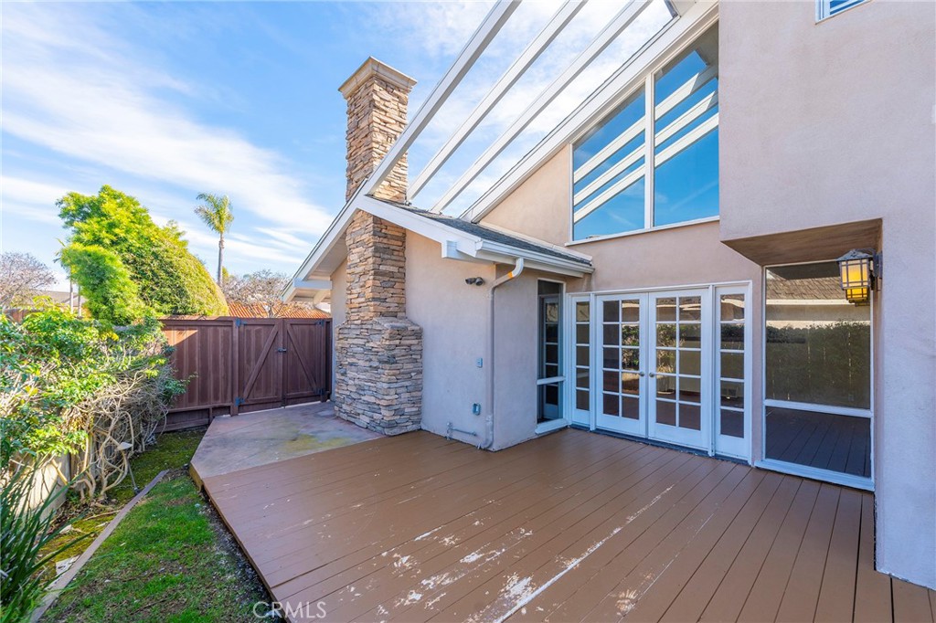 16801 SEA WITCH Lane