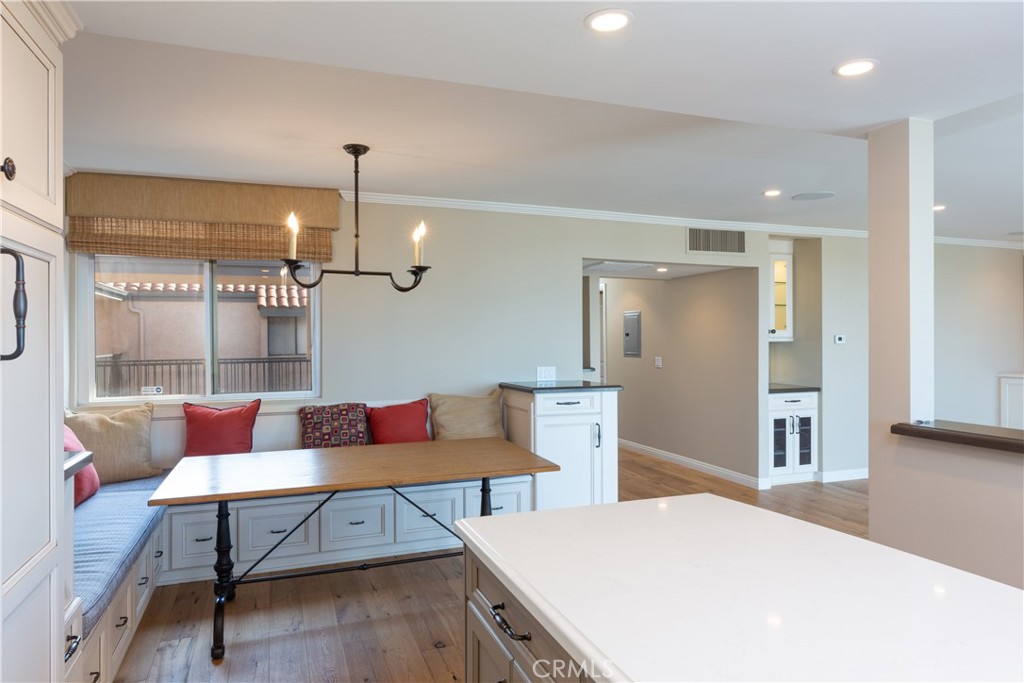 201 Bay Shore Avenue 305