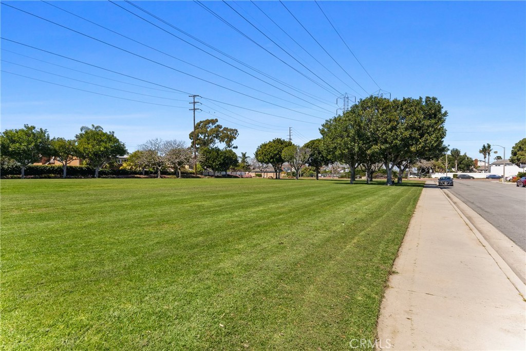 8682 Brookside Drive Drive