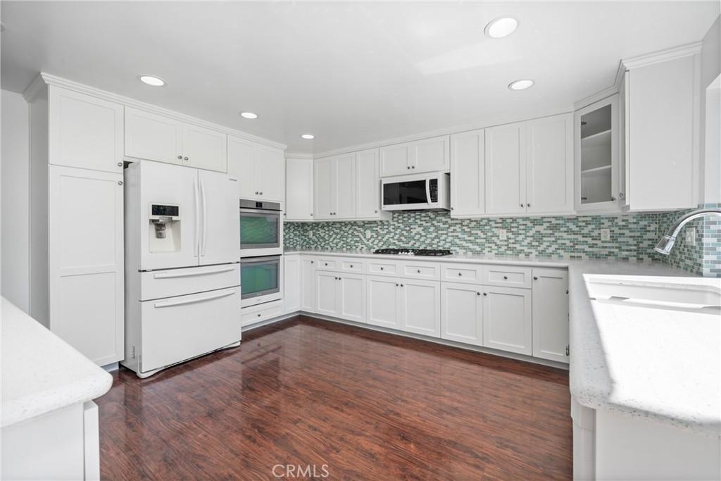 8682 Brookside Drive Drive