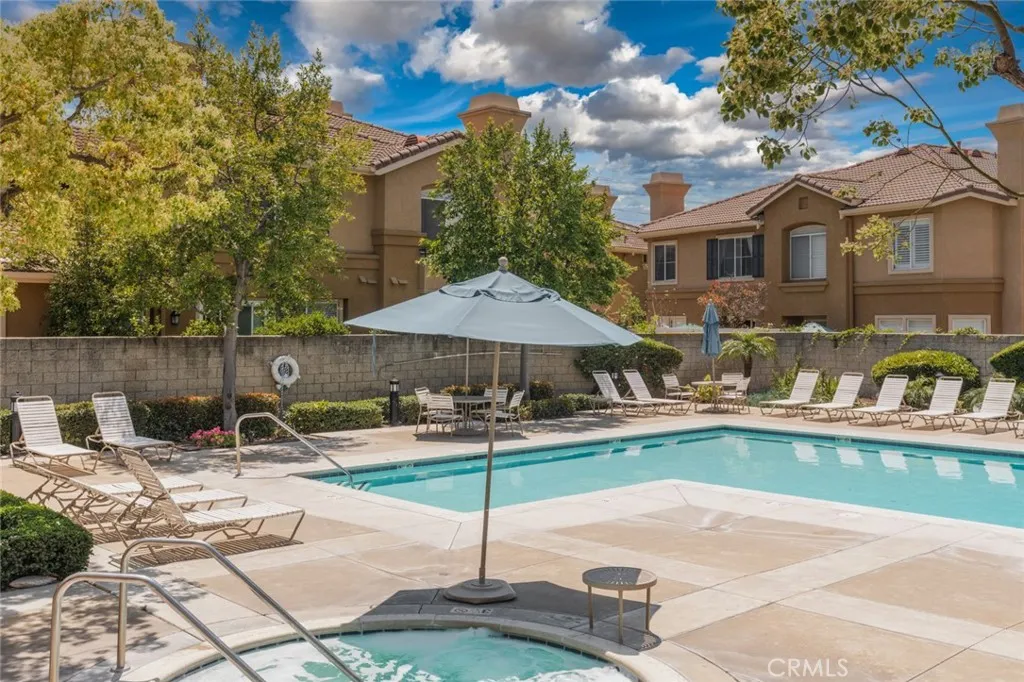 5021 E. Picadilly Pl # C