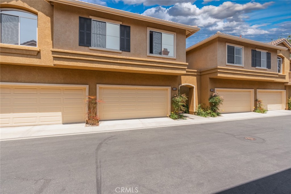 5021 E. Picadilly Pl C