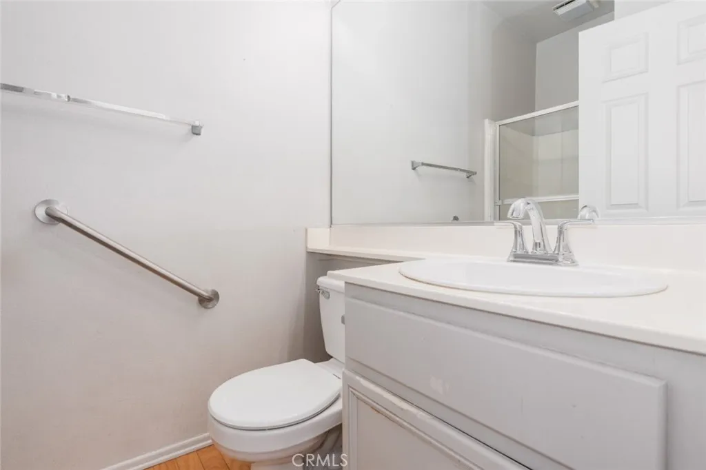 5021 E. Picadilly Pl # C