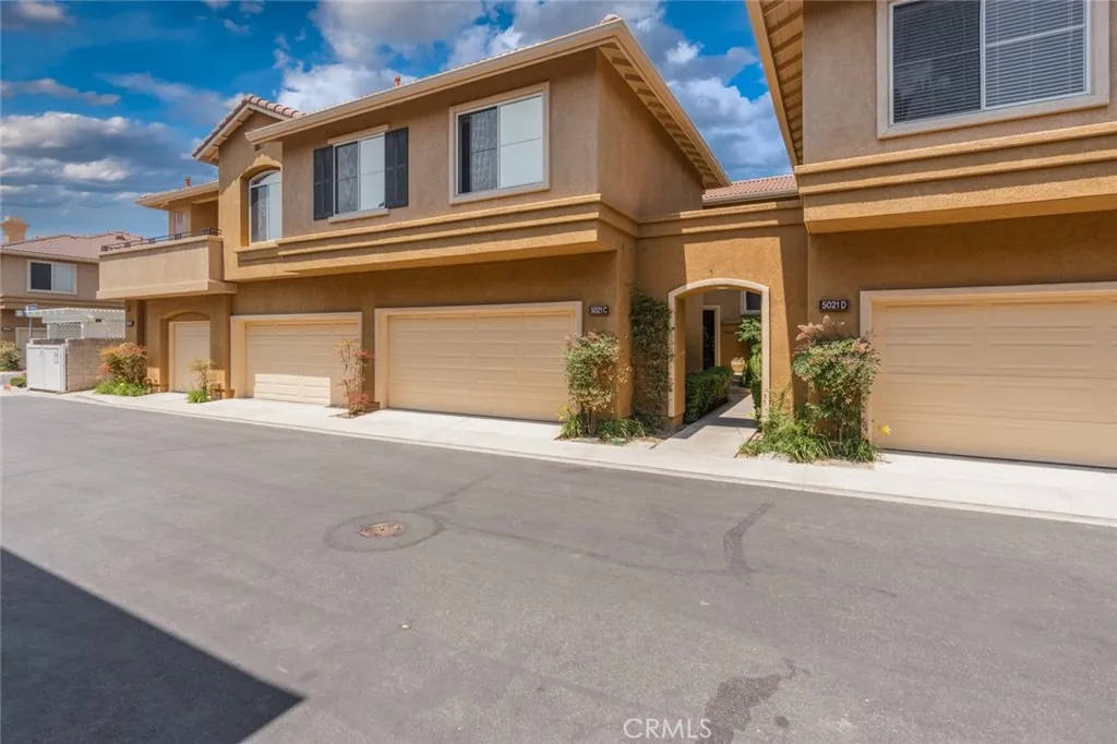 5021 E. Picadilly Pl # C