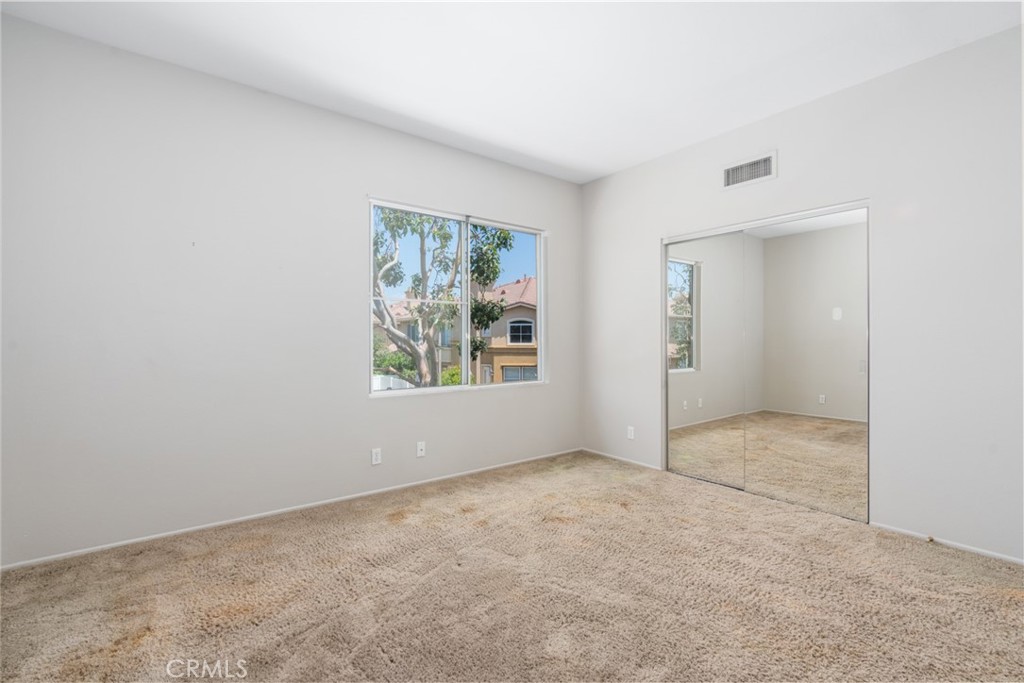 5021 E. Picadilly Pl C