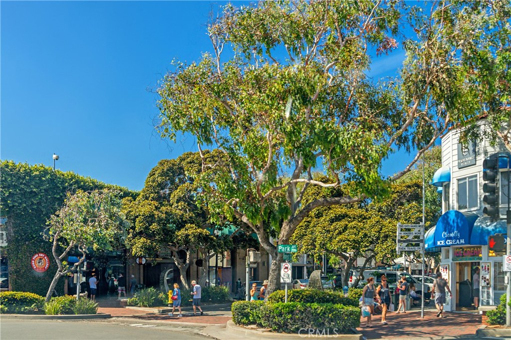 31592 Santa Rosa Dr.