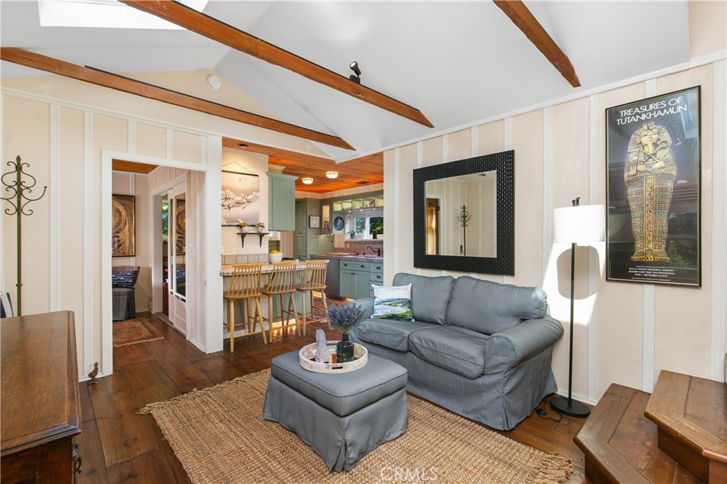 31592 Santa Rosa Dr.