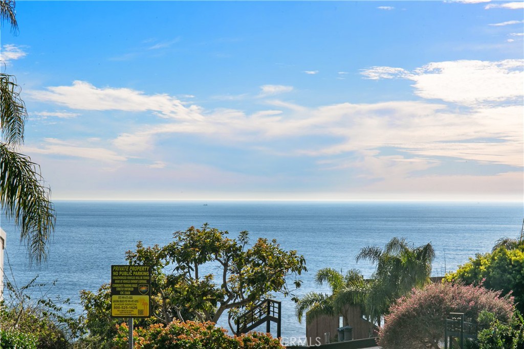 31592 Santa Rosa Dr.