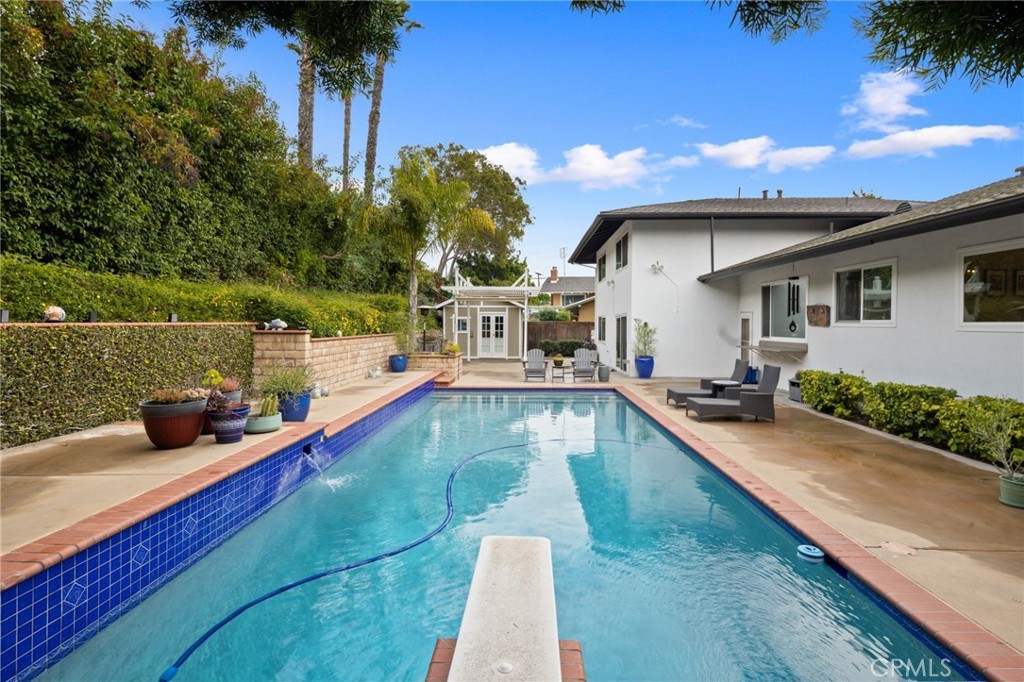1468 Kensington Drive