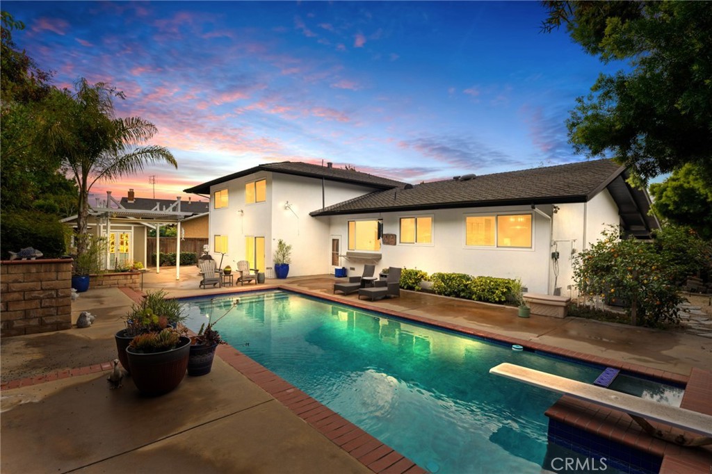 1468 Kensington Drive