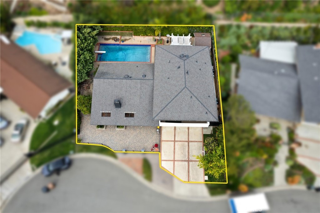 1468 Kensington Drive