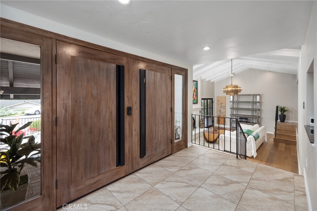 1468 Kensington Drive