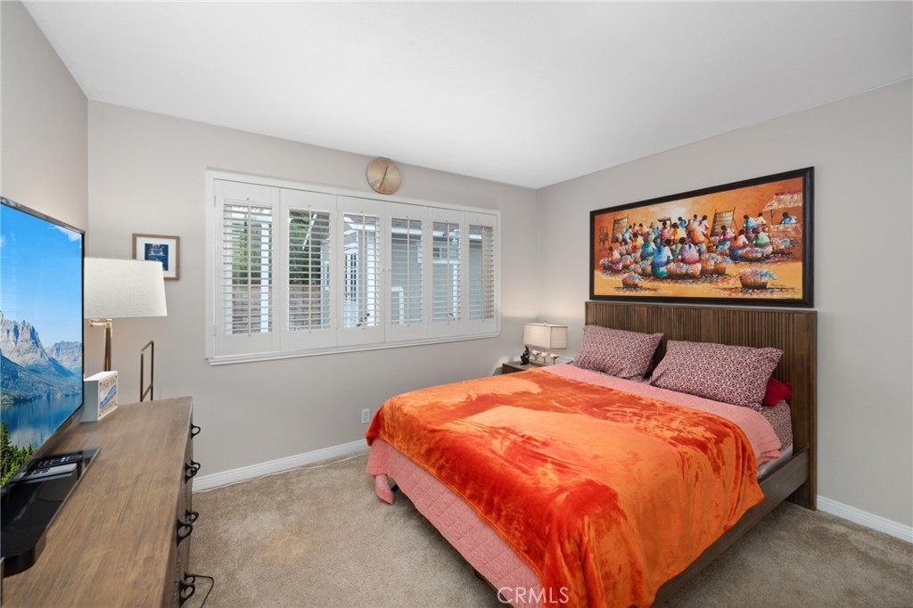 1468 Kensington Drive